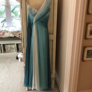 Monique Lhuillier sea blue and white gown